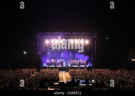 Lanciano, Italie. 20 juillet 2024. Il Volo se produit lors d’un concert au « Tutti per uno - Capolavoro » Tour al Villa delle Rose Park. Crédit : SOPA images Limited/Alamy Live News Banque D'Images