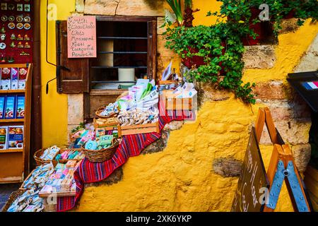 Un escalier dans la vieille ville de chania Banque D'Images