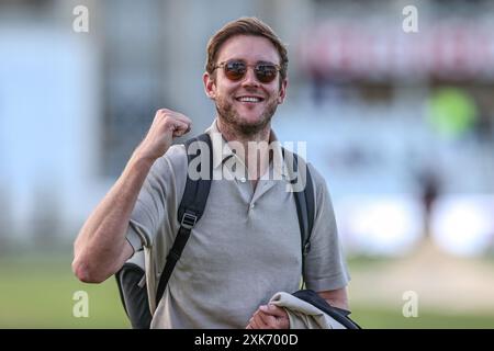 Stuart Broad célèbre la victoire d'Englands lors du quatrième jour du Rothesay test match Angleterre vs West Indies à Trent Bridge, Nottingham, Royaume-Uni, 21 juillet 2024 (photo par Mark Cosgrove/News images) Banque D'Images