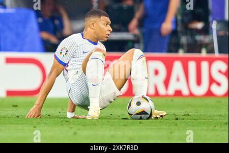 Kylian MBAPPE, FRA 10 dans le match de demi-finale ESPAGNE - FRANCE 2-1 des Championnats d'Europe de l'UEFA 2024 le 9 juillet 2024 à Munich, Allemagne. Photographe : Peter Schatz Banque D'Images