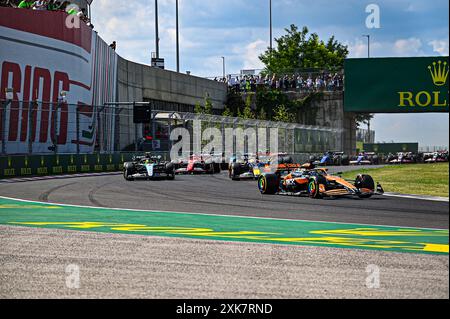 Mogyorod, Hongrie. 21 juillet 2024. Départ de la course pendant Raceday le dimanche 21 juillet du Grand Prix de Hongrie de formule 1 2024, prévu sur le circuit Hungaroring de Mogyorod, Budapest, Hongrie, du 19 au 21 juillet 2024 (photo Alessio de Marco/Sipa USA) crédit : Sipa USA/Alamy Live News Banque D'Images