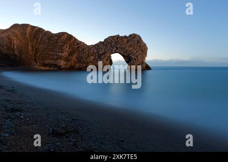 Porte Durdle au clair de lune. Dorset. Angleterre. Europe Banque D'Images