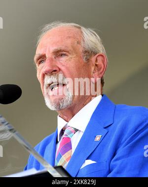 Cooperstown, États-Unis. 21 juillet 2024. Les nouveaux membres du National Baseball Hall of Fame, Jim Leyland, discute de sa carrière lors de la cérémonie d'intronisation du Hall of Fame de la Ligue majeure de baseball pour les 2024 intronisés à Cooperstown, New York, le dimanche 21 juillet 2024. Photo de George Napolitano/UPI crédit : UPI/Alamy Live News Banque D'Images