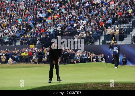 Troon, Écosse, Royaume-Uni. 21 juillet 2024. Xander Schauffele des États-Unis sur le 18e trou lors de la quatrième journée des Championnats de golf britanniques 2024 au Royal Troon Golf Club à Troon, en Écosse, le 21 juillet 2024. Crédit : Koji Aoki/AFLO SPORT/Alamy Live News crédit : Aflo Co. Ltd./Alamy Live News Banque D'Images