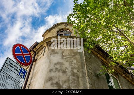 Vue sur la ville printanière, Varna, la capitale maritime de la Bulgarie sur la mer Noire Banque D'Images