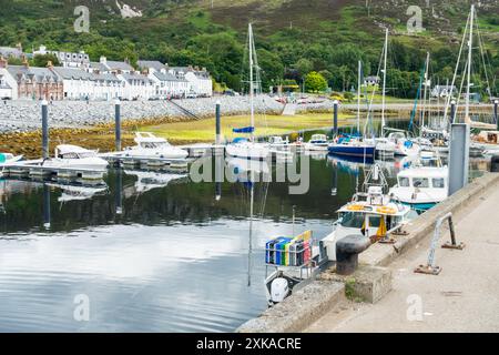 Ullapool marina, Ullapool, Wester Ross, Highland, Écosse, Royaume-Uni. Banque D'Images