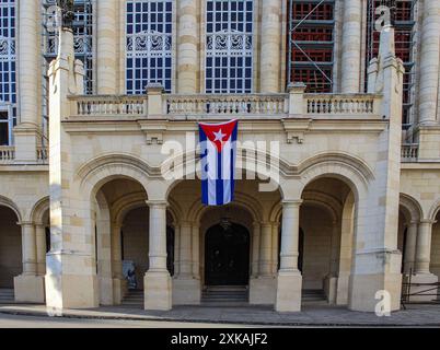 Le Musée Révolution de Cuba, situé dans ce qui était l'ancien Palais présidentiel jusqu'à Fulgencio Batista Banque D'Images