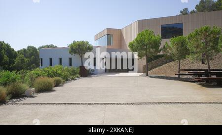 Roses, Espagne - 20 juillet 2024 : restaurant et musée El Bulli, Cala Montjoi, Costa Brava Banque D'Images
