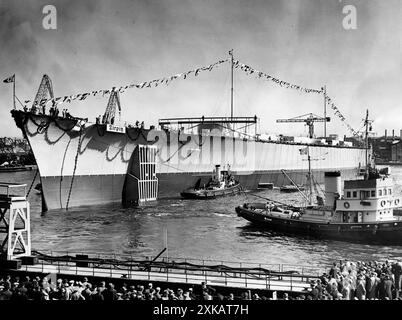 «Le cuirassé allemand ''Tirpitz'' : lancement au chantier naval Kriegsmarinewerft à Wilhelmshaven. [traduction automatique]' Banque D'Images