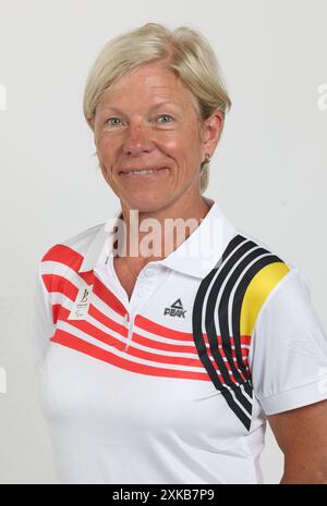 Bruxelles, Belgique. 22 juillet 2024. La belge Brigitte Frankard photographiée lors d’une séance photo pour le Comité paralympique belge en prévision des Jeux Paralympiques de Paris 2024, à Bruxelles, le lundi 22 juillet 2024. BELGA PHOTO VIRGINIE LEFOUR crédit : Belga News Agency/Alamy Live News Banque D'Images