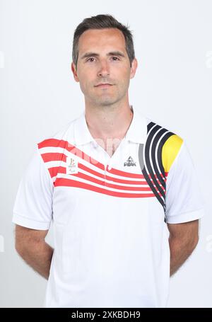 Bruxelles, Belgique. 22 juillet 2024. Le belge Guillaume Gobert photographié lors d’une séance photo pour le Comité paralympique belge en prévision des Jeux Paralympiques de Paris 2024, à Bruxelles, le lundi 22 juillet 2024. BELGA PHOTO VIRGINIE LEFOUR crédit : Belga News Agency/Alamy Live News Banque D'Images
