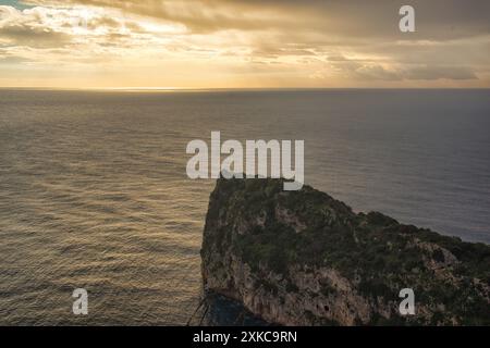 La côte de Benitatxell sur la Costa Blanca, alicante Banque D'Images