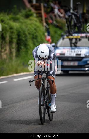 Silvain Dillier d'ALPECIN-DECEUNINCK cycliste sur le Tour de France étape 7 TT (contre-la-montre), entre nuits-Saints-Georges et Gevrey-Chamertain, 05/07/24. Banque D'Images