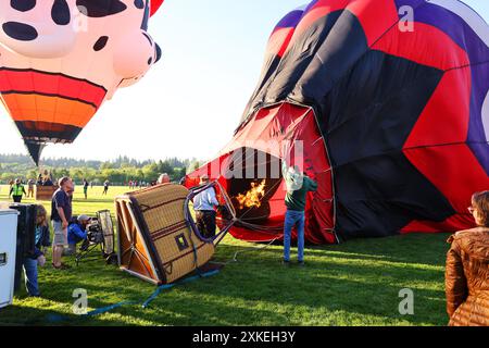 Festival annuel de montgolfières Tigard Oregon 2024 Banque D'Images