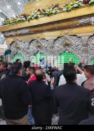 Irak-religion-Islam-chiite. Pèlerins au sanctuaire d'al-Husayn, Karbala, Irak Banque D'Images