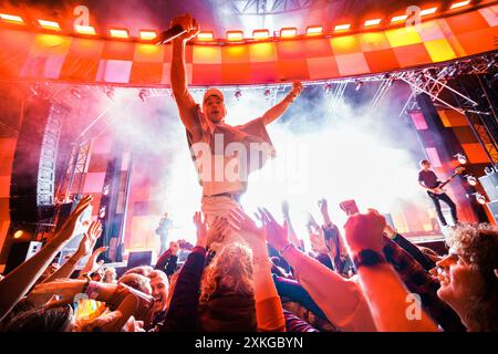 Roskilde, Danemark. 07 juillet 2024. Le groupe de punk hardcore américain The Armed donne un concert live lors du festival de musique danois Roskilde Festival 2024 à Roskilde. Banque D'Images