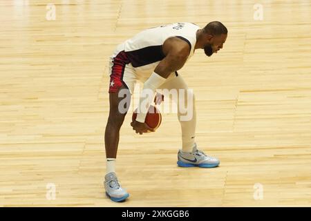 Londres, Royaume-Uni. 22 juillet 2024. LeBron JamesTeam USA lors du match international amical de basket-ball entre les États-Unis et l'Allemagne le 22 juillet 2024 à O2 Arena à Londres, Angleterre - photo Laurent Lairys/ABACAPRESS. COM Credit : Abaca Press/Alamy Live News Banque D'Images