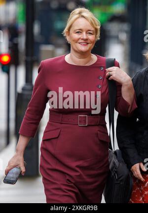 Londres, Royaume-Uni. 23 juillet 2024. Sharon Graham, secrétaire générale de Unite, arrive pour une réunion au numéro 10 avec le chef travailliste, Keir Starmer. Unite et Unison sont les deux plus grands syndicats du Royaume-Uni. Crédit : Mark Thomas/Alamy Live News Banque D'Images