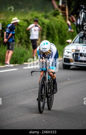 PELLO BILBAO de BAHREÏN VICTORIEUX cyclisme dans le Tour de France étape 7 TT (contre-la-montre) entre nuits-Saints-Georges et Gevrey-Chambertin, 05/07/24. Banque D'Images