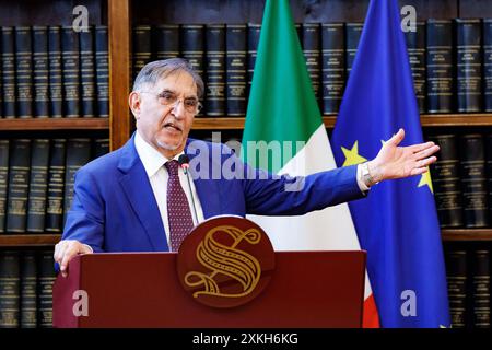 Roma, Italie. 23 juillet 2024. Il presidente del Senato Ignazio la Russa durante la Cerimonia del Ventaglio a Roma, Marted&#xec;, 23 Luglio 2024 (Foto Roberto Monaldo/LaPresse) Président du Sénat Ignazio la Russa lors de la cérémonie des fans à Rome, mardi 23 juillet 2024 (photo de Roberto Monaldo/LaPresse) crédit : LaPresse/Alamy Live News Banque D'Images