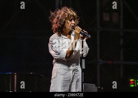 Castello Carrarese d' Este, Este (PD), Italie, 22 juillet 2024, Angela Baraldi Angela Baraldi ouvre le concert de Francesco de Gregori pendant Francesco de Banque D'Images