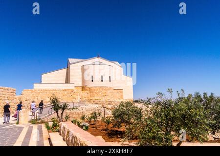 Église commémorative de Moïse, Mont Nebo, Siyagha, montagnes Abaram, Jordanie Banque D'Images