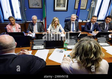 Roma, Italie. 23 juillet 2024. La presidente del Consiglio Giorgia Meloni durante l'audizione al Copasir presieduto da Lorenzo Guerini. Roma, Marted&#xec;, 23 Luglio 2024 (Foto Roberto Monaldo/LaPresse) le premier ministre Giorgia Meloni lors de l'audition devant la Commission parlementaire pour la sécurité de la république présidée par Lorenzo Guerini. Rome, mardi 23 juillet 2024 (photo Roberto Monaldo/LaPresse) crédit : LaPresse/Alamy Live News Banque D'Images