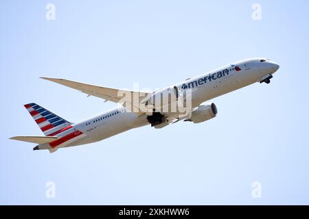 Fiumicino, Latium. 23 juillet 2024. Airbus A350 American Airlines . Avion pour l'aéroport de Fiumicino. Fiumicino (Italie), 23 juillet 2024. Crédit : massimo insabato/Alamy Live News Banque D'Images