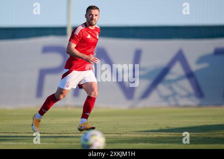 San Pedro Del Pinatar, Espagne. 23 juillet 2024. MURCIE, ESPAGNE - 23 JUILLET : Harry Toffolo de Nottingham Forest en action lors du match amical de pré-saison entre Nottingham Forest et Millwall au Pinatar Arena Stadium le 23 juillet 2024 à Murcie, Espagne. (Photo de Francisco Macia/photo Players images/Magara Press) crédit : Magara Press SL/Alamy Live News Banque D'Images