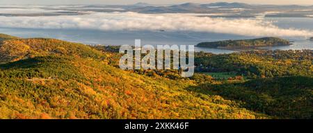 États-Unis, Nouvelle-Angleterre, Maine, Mount Desert Island, Acadia National Park, Cadillac Mountain, afficher Banque D'Images