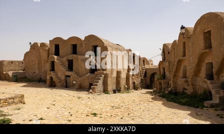 Ksar berbère fortifié à grenier de Médenine en Tunisie Banque D'Images