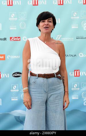 Giffoni Vallepina Giffoni Festival 2024 Photocall Gianni Galli Valentina Palumbo Matteo Cassanelli, sur la photo : Valentina Palumbo Banque D'Images