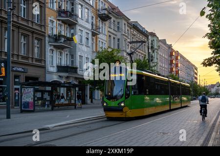 29.05.2024, Pologne, Wielkopolska, Poznan - Tram dans le centre-ville sur la rue principale redessinée SW Marcin. 00A240529D029CAROEX.JPG [AUTORISATION DU MODÈLE : NO Banque D'Images