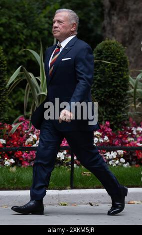 Londres, Royaume-Uni. 23 juillet 2024. Le roi Abdallah II de Jordanie monte Downing Street à Londres. (Photo de Tejas Sandhu/SOPA images/Sipa USA) crédit : Sipa USA/Alamy Live News Banque D'Images