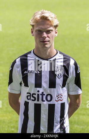ALMELO, 23-07-2024, Asito stadion. Football néerlandais, Eredivisie, Photocall Heracles Almelo saison 2024/2025. Joueur d'Heracles Jan Zamburek crédit : Pro Shots/Alamy Live News Banque D'Images