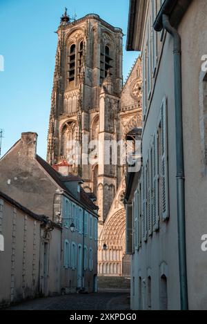 Les détails architecturaux de la cathédrale de Bourges sont dédiés à Saint-Étienne. La cathédrale est l'un des chefs-d'œuvre de l'architecture gothique. France Banque D'Images