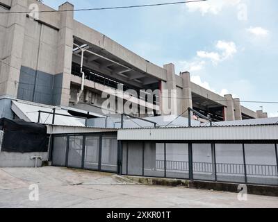 Mexico, Mexique. 23 juillet 2024. XLa section surélevée du MÉTRO STC qui va de Pantitlan à Velodromo est en cours de travaux d’entretien, ce qui la maintient fermée jusqu’à la fin des travaux; le gouvernement le fait pour prévenir les accidents pour les milliers de passagers qui utilisent ce transport en commun, comme la chute d'une section surélevée de la ligne 12 du MÉTRO de la STC en mai 2021 le 23 juillet 2024 à Mexico, au Mexique. (Photo de Josue Perez/ crédit : Sipa USA/Alamy Live News Banque D'Images