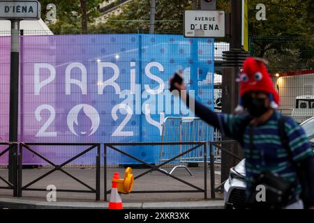 Pariz, Francuska. 24 juillet 2024. Préparatifs des Jeux Olympiques d'été à Paris le 24 juillet 2024. Les Jeux Olympiques de Paris 2024 se déroulent du 26 juillet au 11 août 2024 à Paris, France. Ayant déjà accueilli les Jeux en 1900 et 1924, Paris deviendra la deuxième ville à accueillir les Jeux olympiques d'été à trois reprises, aux côtés de Londres (1908, 1948 et 2012). Les Jeux Olympiques de 2024 marquent également le centenaire des Jeux Olympiques de 1924. La France sera l’hôte pour la 6ème fois au total, y compris les Jeux Olympiques d’été et d’hiver. Photo : Igor Kralj/PIXSELL crédit : Pixsell/Alamy Live News Banque D'Images