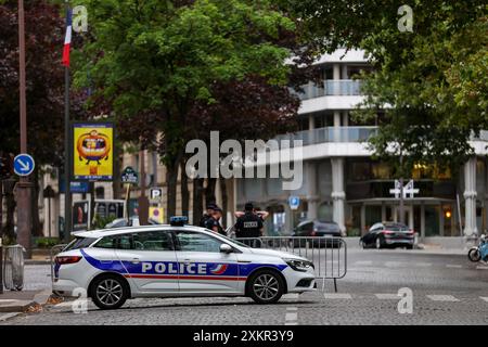 Pariz, Francuska. 24 juillet 2024. Préparatifs des Jeux Olympiques d'été à Paris le 24 juillet 2024. Les Jeux Olympiques de Paris 2024 se déroulent du 26 juillet au 11 août 2024 à Paris, France. Ayant déjà accueilli les Jeux en 1900 et 1924, Paris deviendra la deuxième ville à accueillir les Jeux olympiques d'été à trois reprises, aux côtés de Londres (1908, 1948 et 2012). Les Jeux Olympiques de 2024 marquent également le centenaire des Jeux Olympiques de 1924. La France sera l’hôte pour la 6ème fois au total, y compris les Jeux Olympiques d’été et d’hiver. Photo : Igor Kralj/PIXSELL crédit : Pixsell/Alamy Live News Banque D'Images