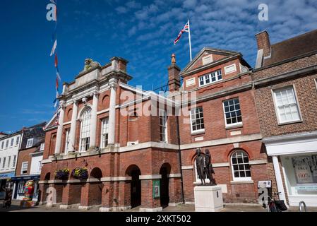 Council House à North Street, Chichester, West Sussex, Angleterre, Royaume-Uni Banque D'Images