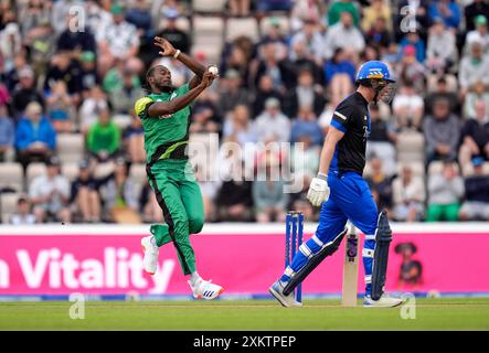 Jofra Archer de Southern Brave lors du match des cent hommes à l'Utilita Bowl, Southampton. Date de la photo : mercredi 24 juillet 2024. Banque D'Images