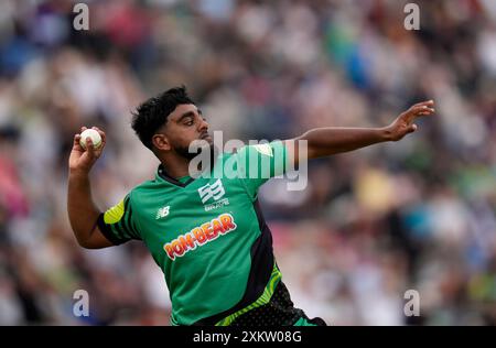 Rehan Ahmed de Southern Brave lors du match des cent hommes à l'Utilita Bowl, Southampton. Date de la photo : mercredi 24 juillet 2024. Banque D'Images