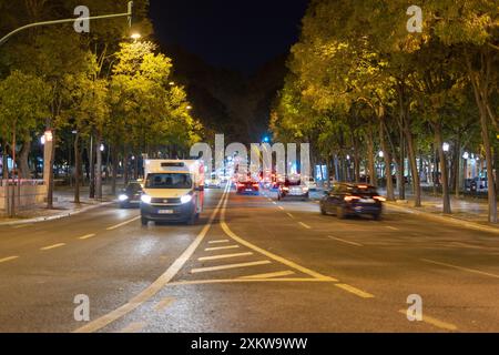 Liberty Avenue à Lisbonne la nuit image.Lisbon-Portugal. Banque D'Images