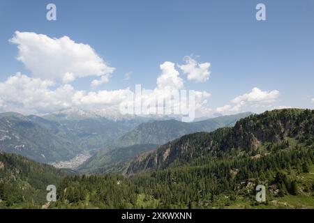 La beauté de la région de lagorai dans les dolomites italiennes Banque D'Images