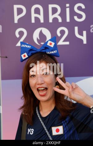 Bordeaux, France. 24 juillet 2024. Fan japonais pendant les Jeux Olympiques de Paris 2024. Match de football Japon-Paraguay (score : Japon 5-Paraguay 0) au stade Matmut Atlantique à Bordeaux. Bordeaux, Gironde, France, Europe. Crédit : photo Hugo Martin Alamy/Live News. Banque D'Images