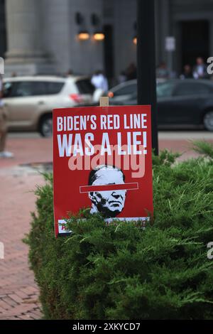 Washington, DC, États-Unis. 24 juillet 2024. Manifestants pro-palestiniens à Union Station à Washington, DC le 24 juillet 2024. Crédit : Mpi34/Media Punch/Alamy Live News Banque D'Images