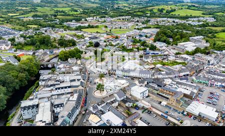 DONEGAL TOWN, IRLANDE - 23 JUILLET 2024 - les travaux de la nouvelle Diamond sont déjà terminés. Banque D'Images