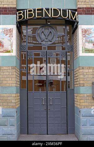 Londres, Royaume-Uni - 18 novembre 2013 : entrée au restaurant Bibendum au site culturel Michelin House Fulham Road Chelsea. Banque D'Images