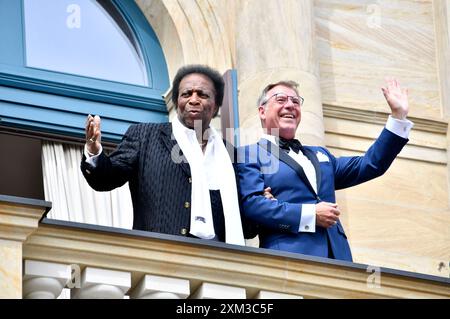 Roberto Blanco und Patrick Lindner BEI der Eröffnung der Richard-Wagner-Festspiele 2024 mit der Premiere von Richard Wagners Tristan und Isolde im Bayreuther Festspielhaus. Bayreuth, 25.07.2024 *** Roberto Blanco et Patrick Lindner à l'ouverture du Richard Wagner Festival 2024 avec la première de Richard Wagners Tristan et Isolde au Bayreuth Festspielhaus Bayreuth, 25 07 2024 Foto:Xn.xKubelkax/xFuturexImagex wagner festspiele 6623 Banque D'Images