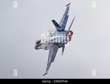 Force aérienne royale du Canada - McDonnell Douglas F-18 Hornet, pendant, Royal International Air Tattoo, RAF Fairford, Cirencester, Royaume-Uni, 20 juillet 2024 Banque D'Images